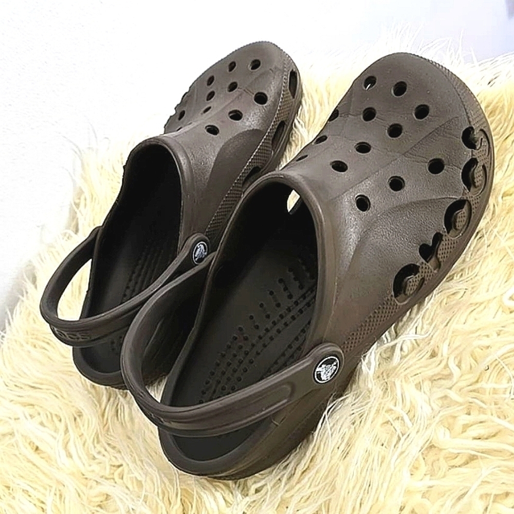 Crocs Baya Unisex Expresso Color Slip On Clogs Men’s 9 Women’s 11 🌴